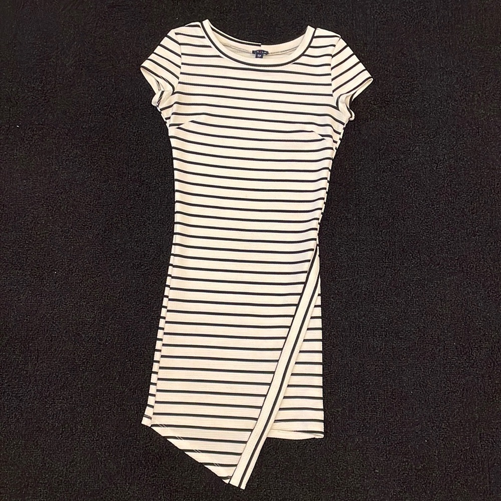 UK2LA Asymmetrical Striped Bodycon T-shirt Dress